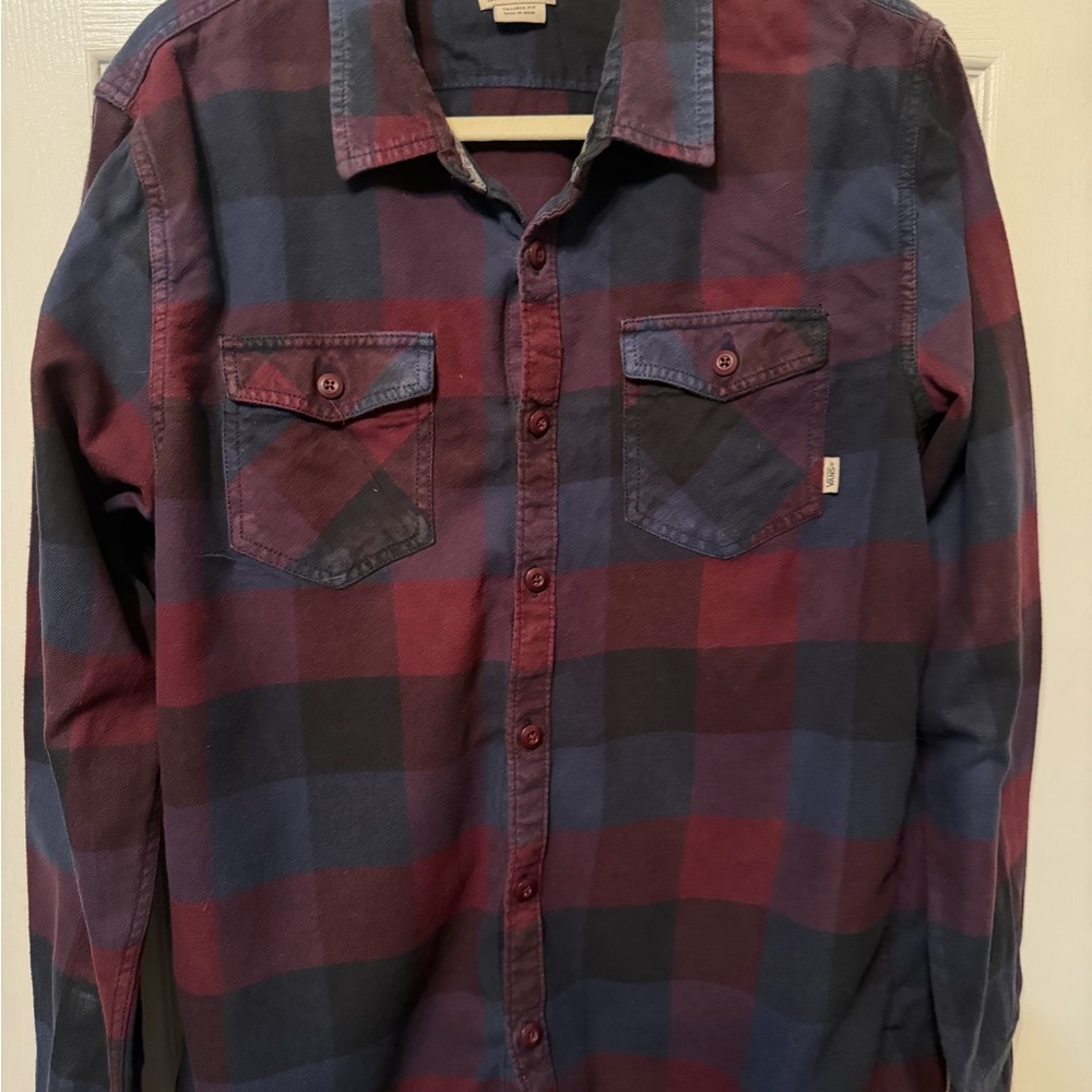 2 Vans Flannel button downs - Picture 3 of 6